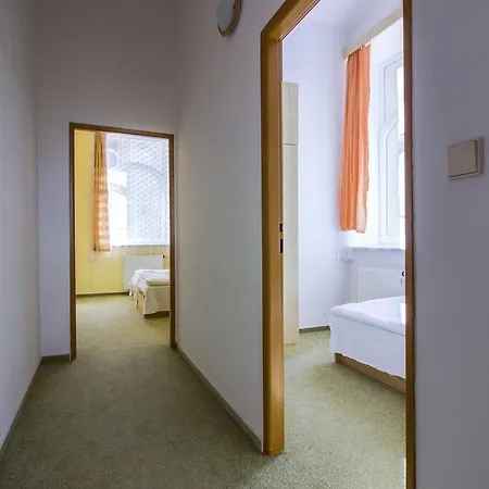 Svecova Kolej Penzion *